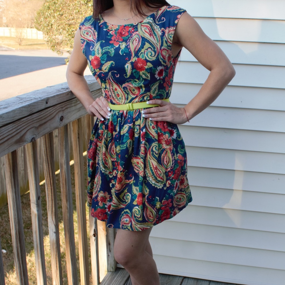 Forever 21 contemporary dress